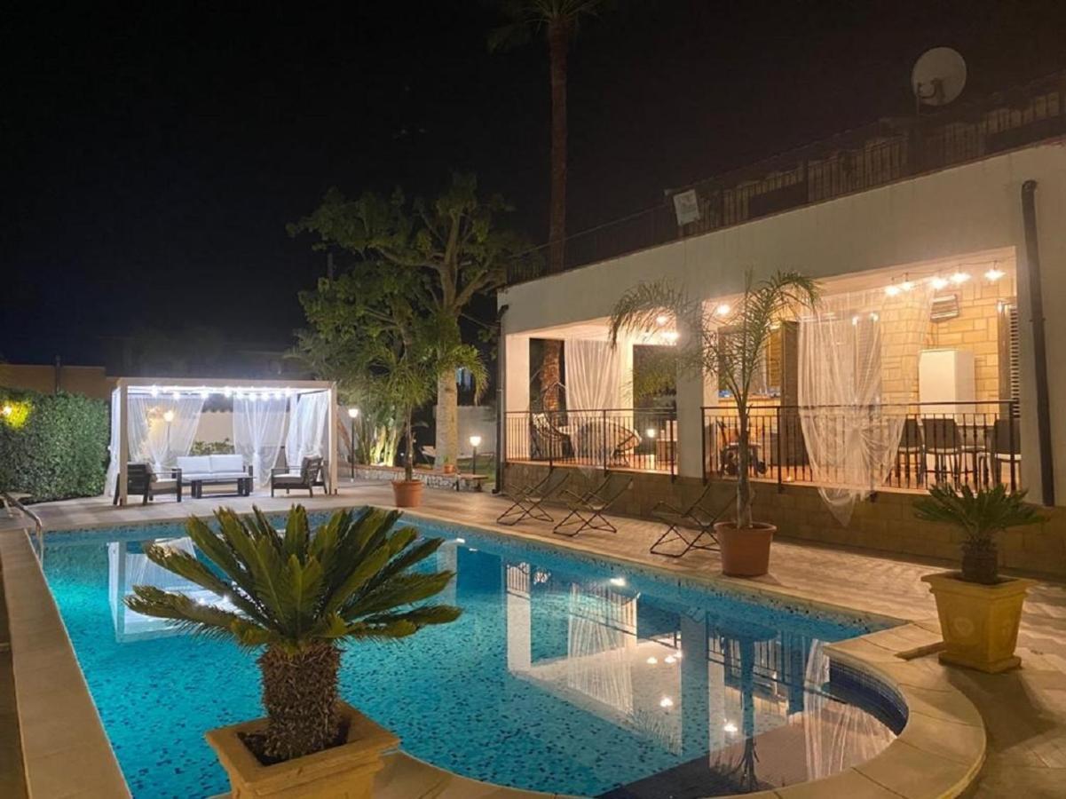 Villa Marianna Con Piscina Privata Ampi Spazi Esterni E Wifi Free 트라비아 외부 사진