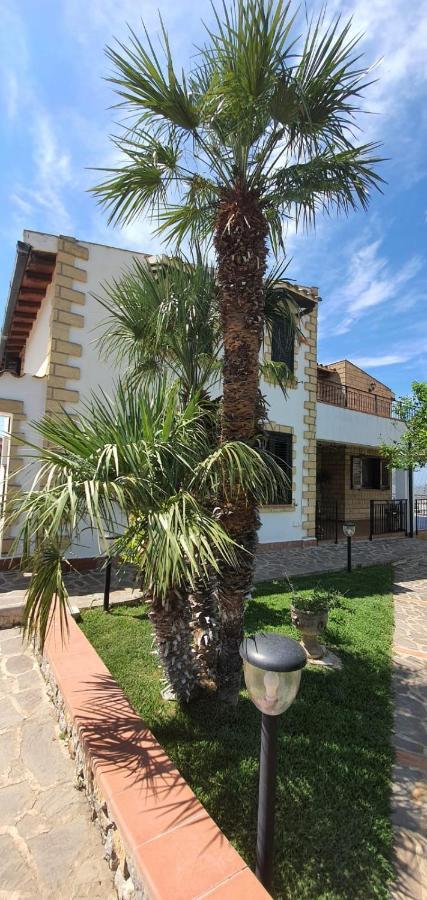 Villa Marianna Con Piscina Privata Ampi Spazi Esterni E Wifi Free 트라비아 외부 사진